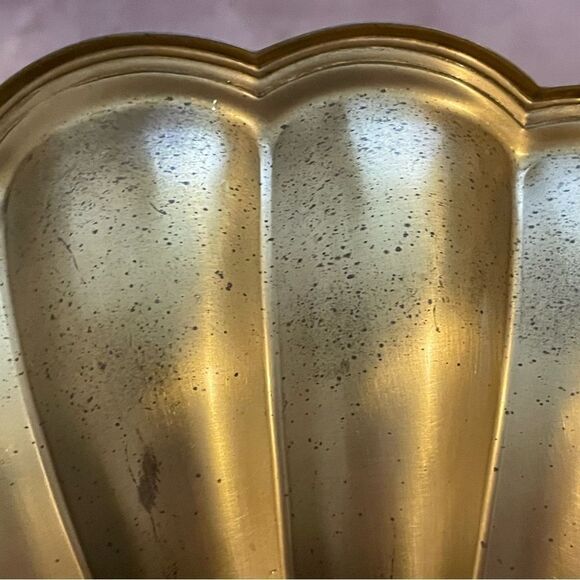 Brasscrafters American Family Large Vintage Brass Shell Serving Tray Gold - Picture 7 of 13